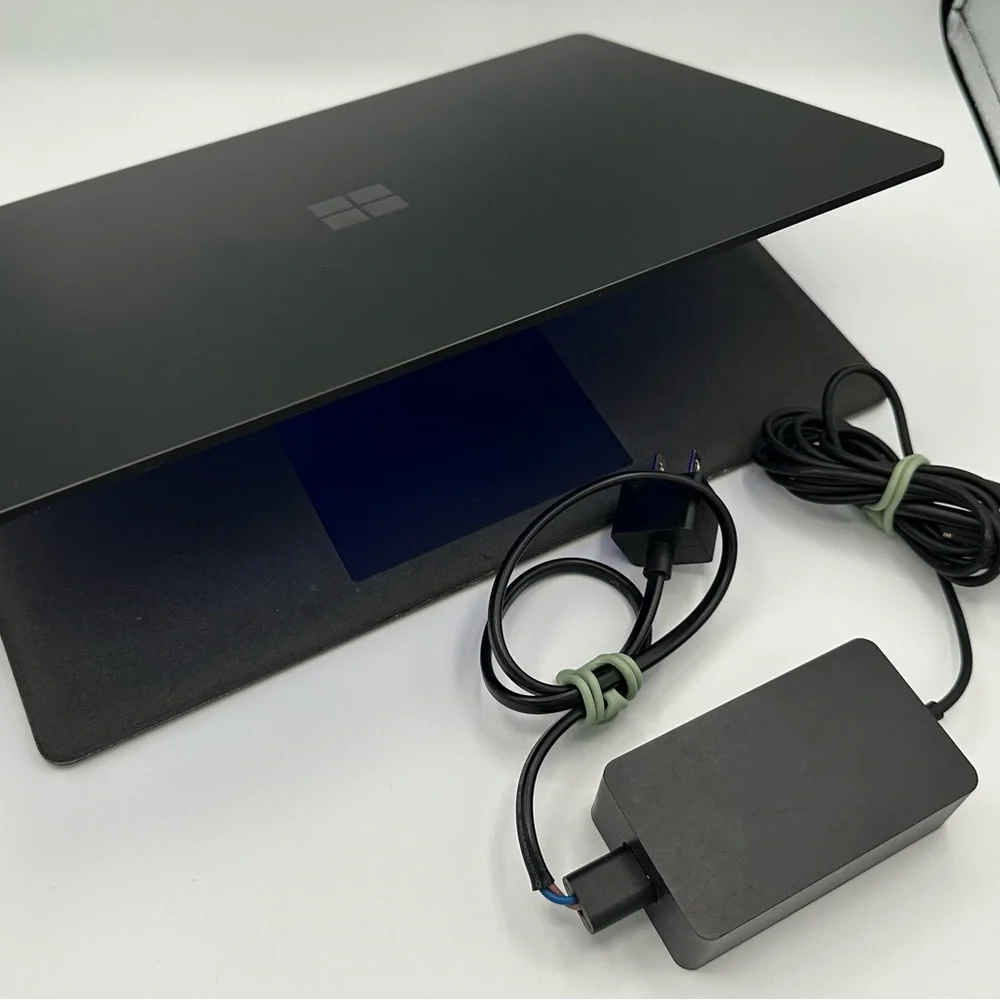 Microsoft Surface Laptop 2